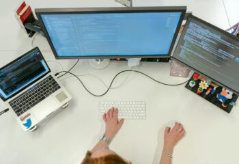 pexels-thisisengineering-3861972 pexels-thisisengineering-3861972